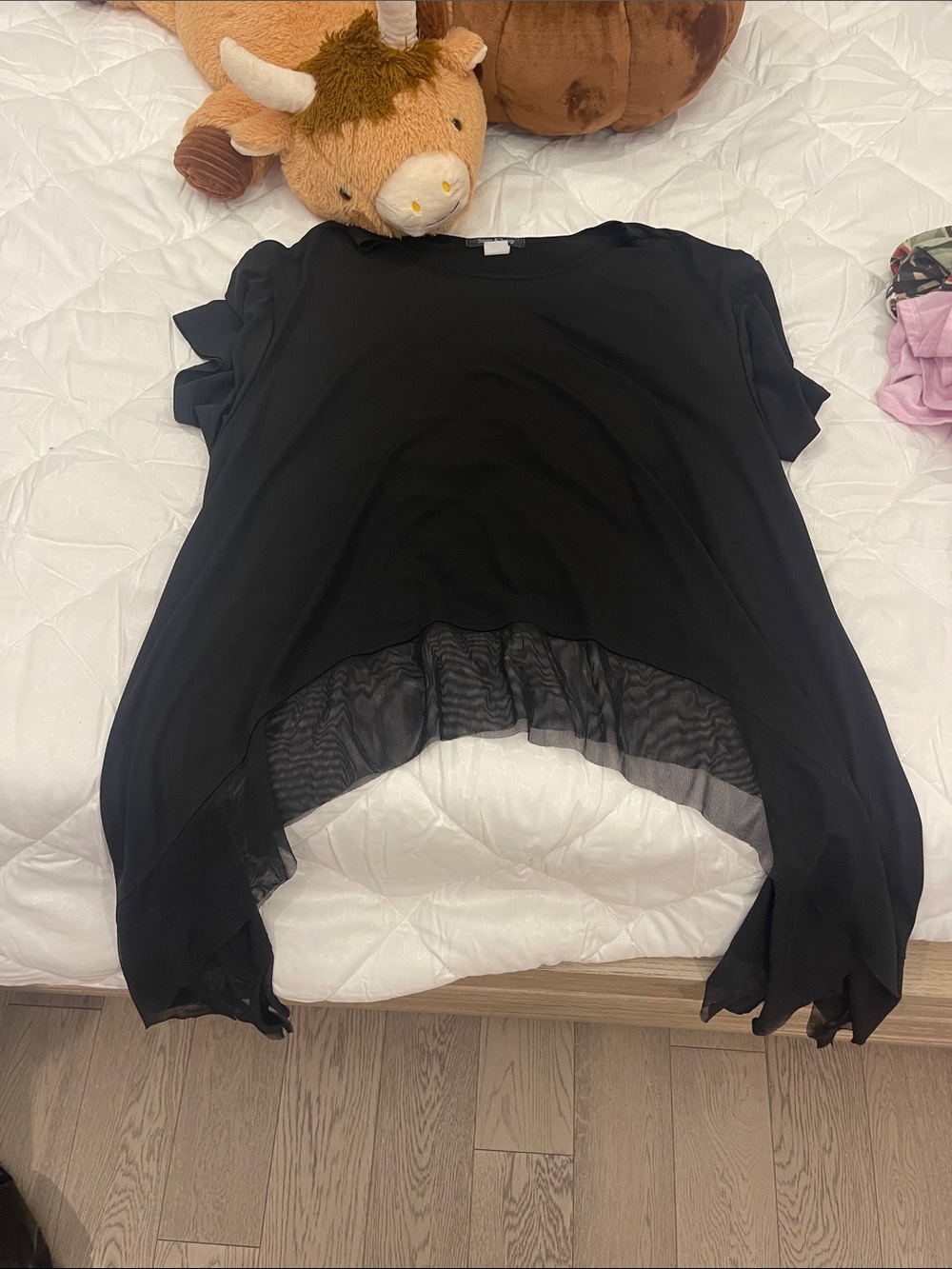 Black Women's Short Sleeve Top with Sheer Hem